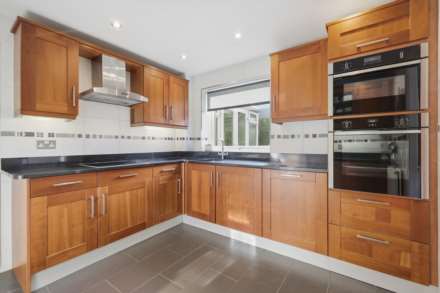 Allen Close, Shenley, Image 12