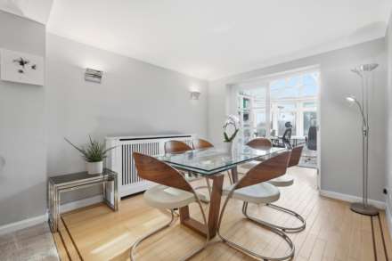 Allen Close, Shenley, Image 9