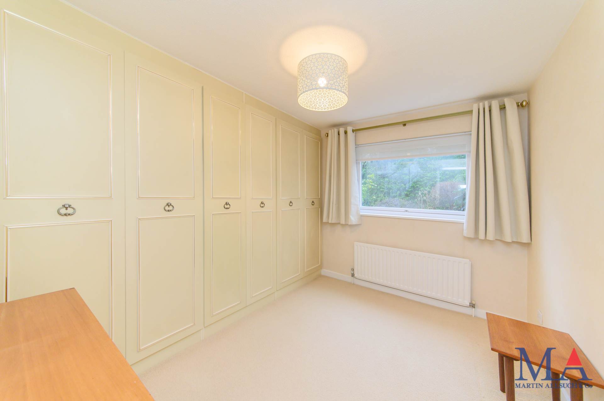 Lakeside Court, Elstree, Image 18