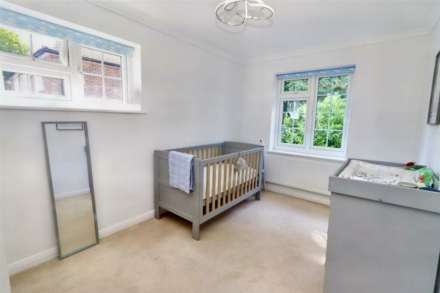 Hartfield Avenue, Elstree, Image 10