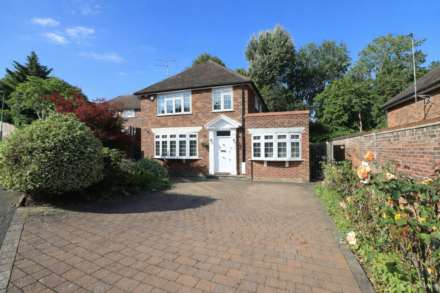 Hartfield Avenue, Elstree, Image 2