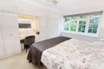 Hartfield Avenue, Elstree, Image 9