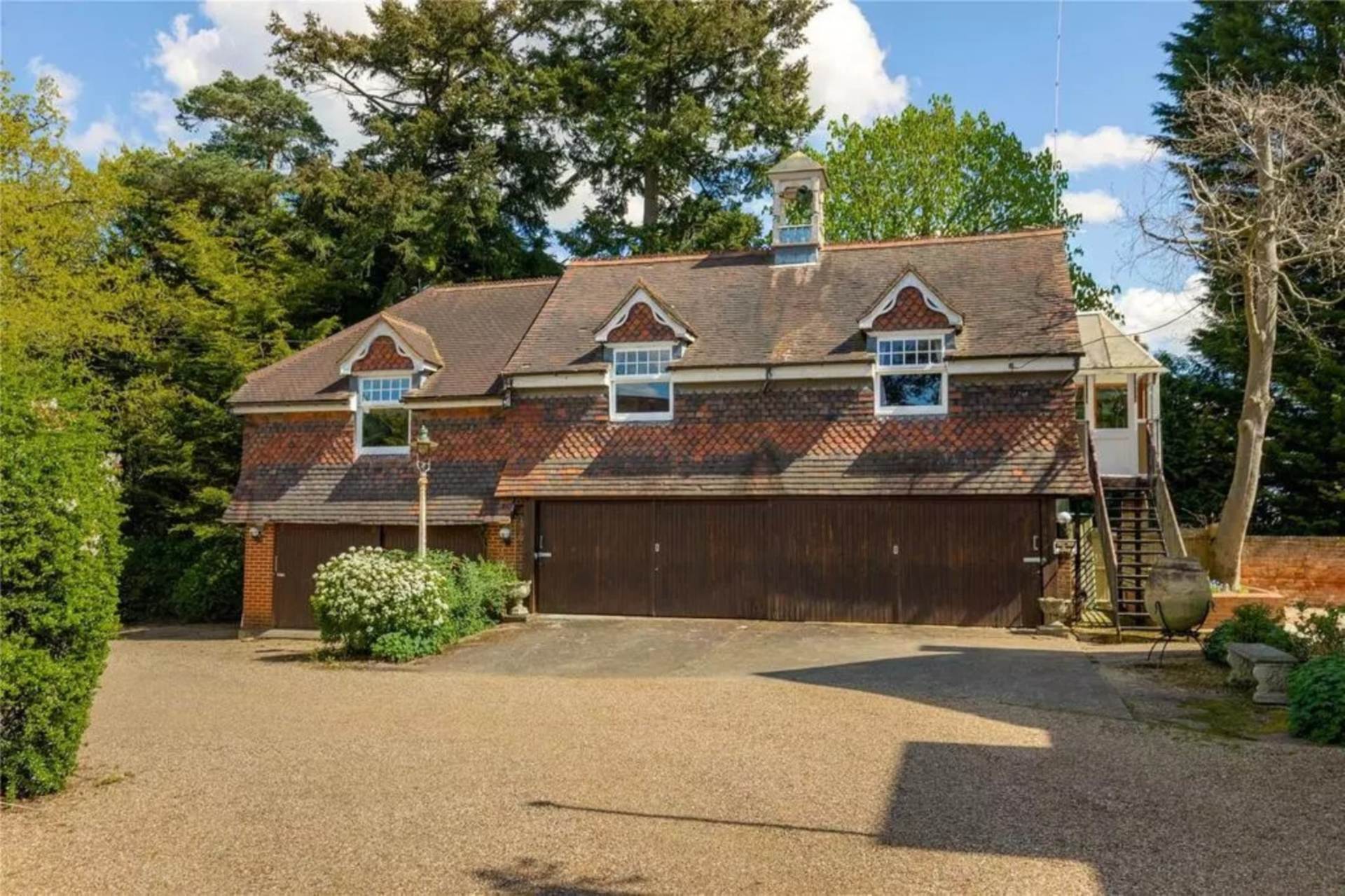 Barnet Lane, Elstree, Image 5