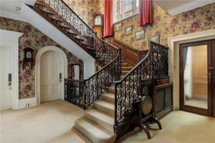 Barnet Lane, Elstree, Image 6