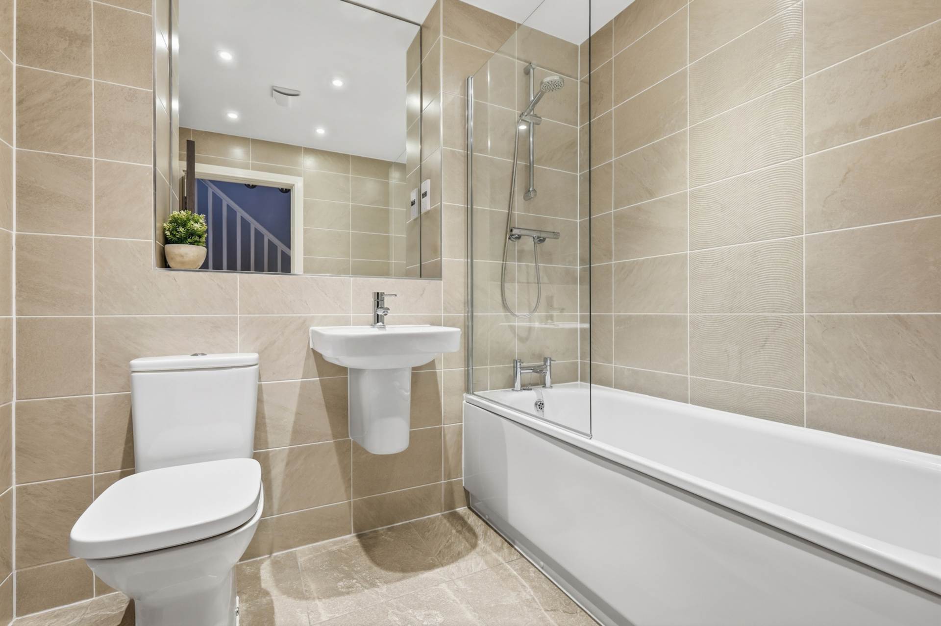 Winter Walk, Borehamwood, Image 17