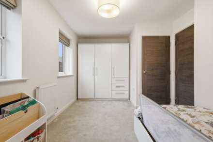 Winter Walk, Borehamwood, Image 10