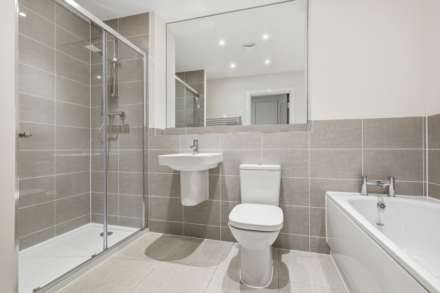 Winter Walk, Borehamwood, Image 15