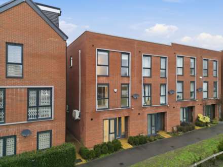 Winter Walk, Borehamwood, Image 22