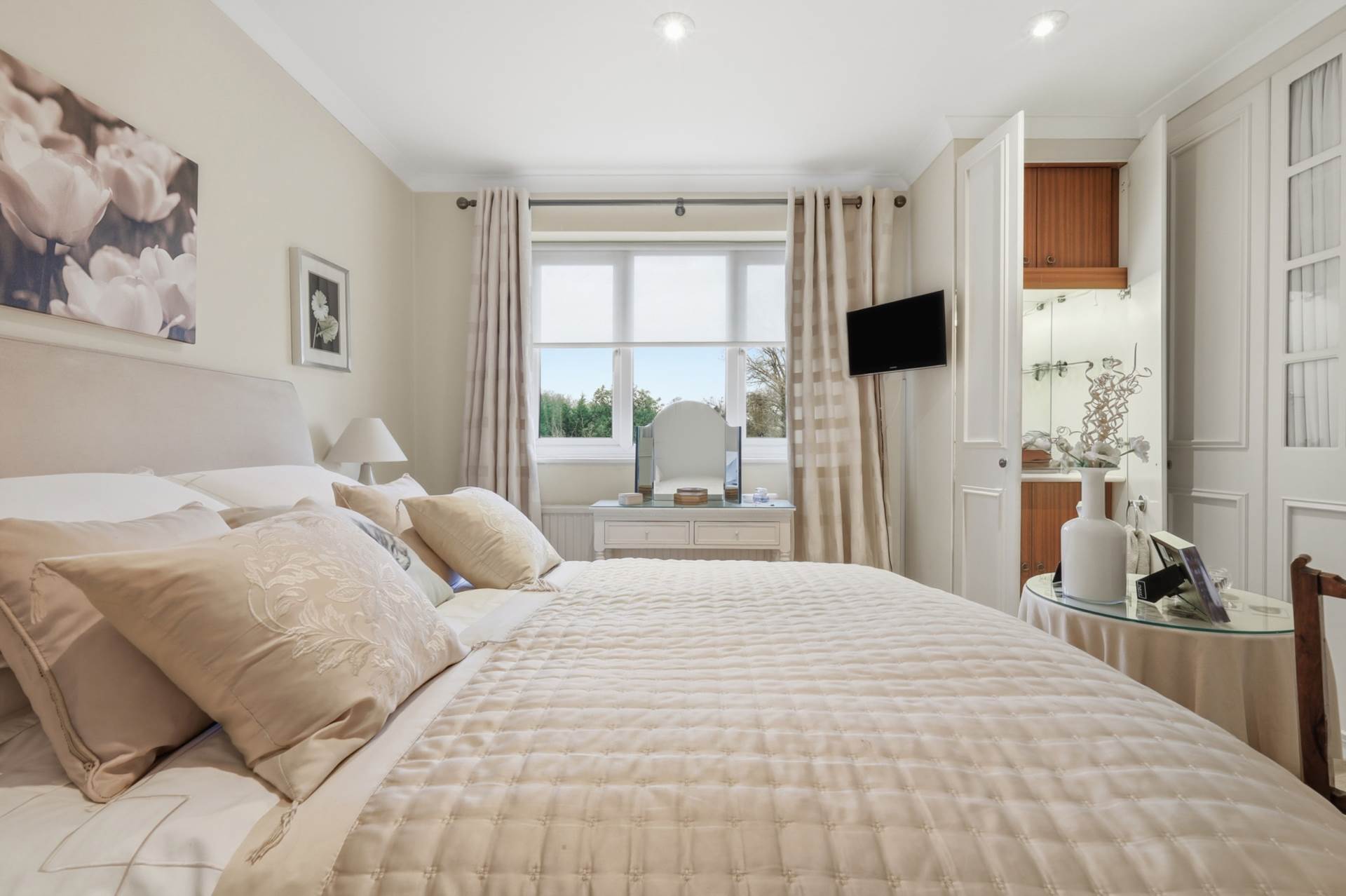 Lodge Avenue, Elstree, Image 11