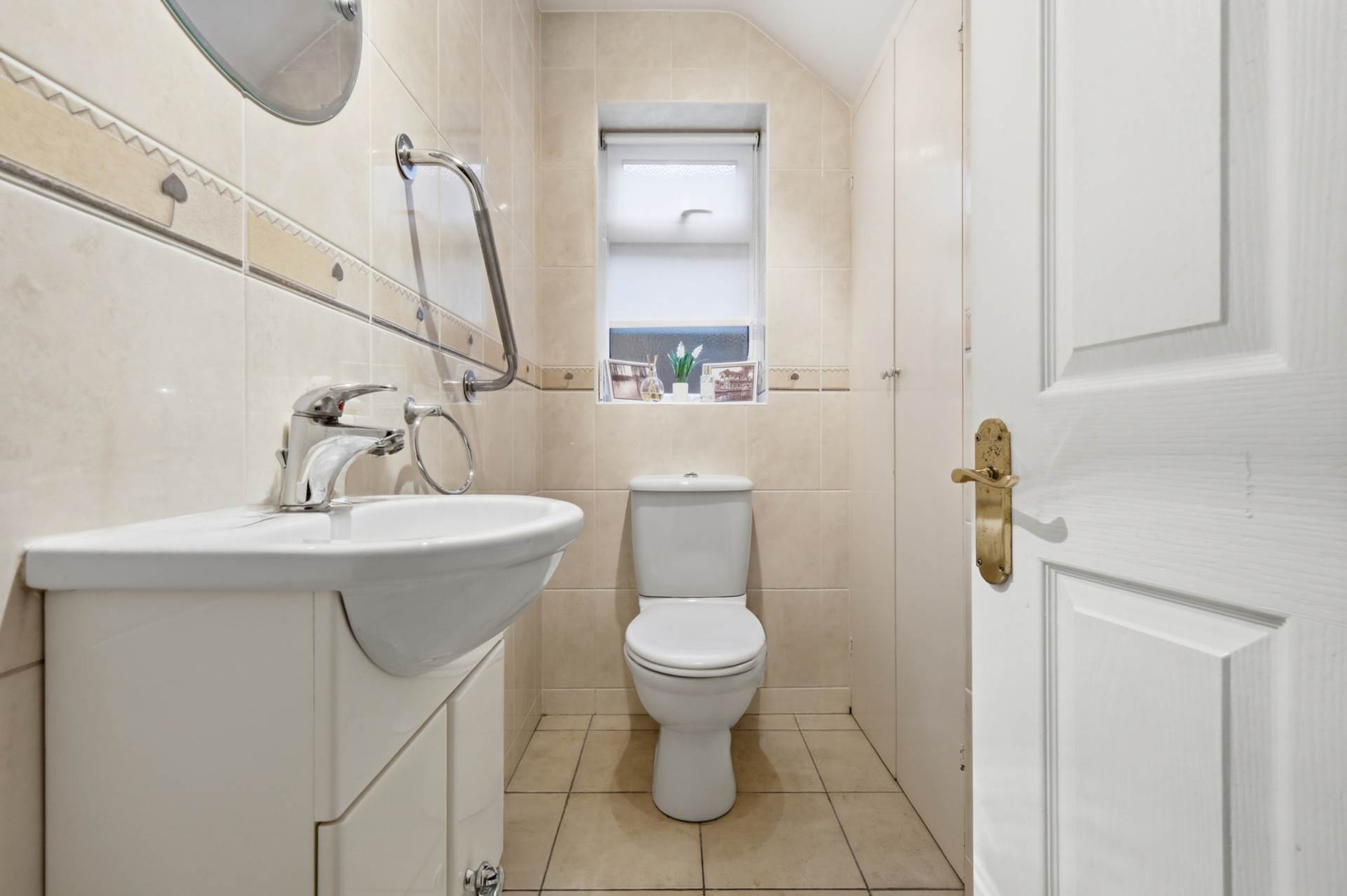 Lodge Avenue, Elstree, Image 18