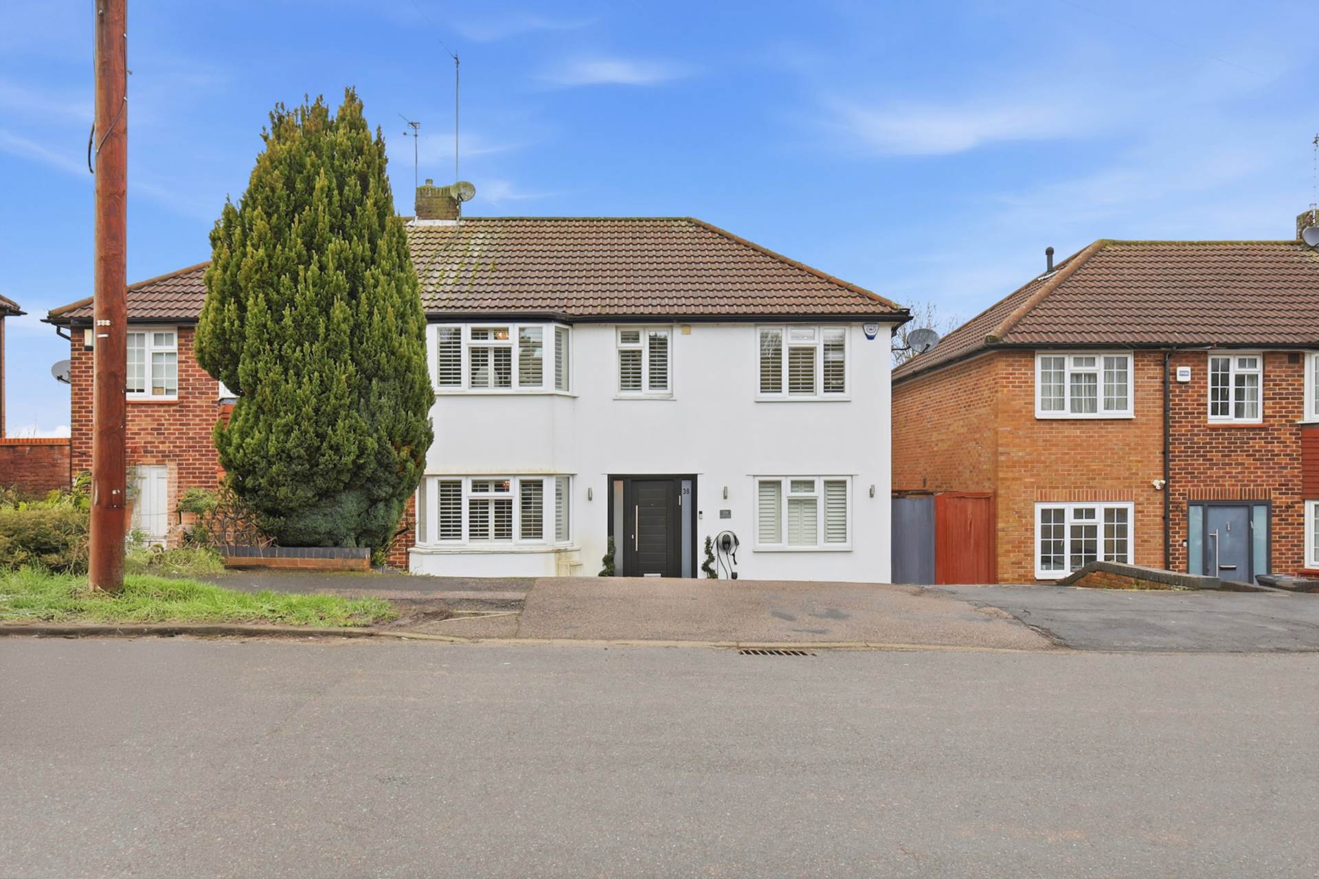 Lullington Garth, Borehamwood, Image 18