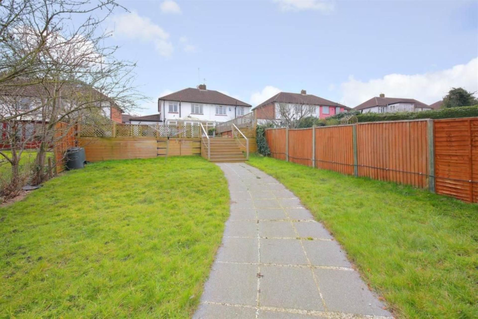 Lullington Garth, Borehamwood, Image 20