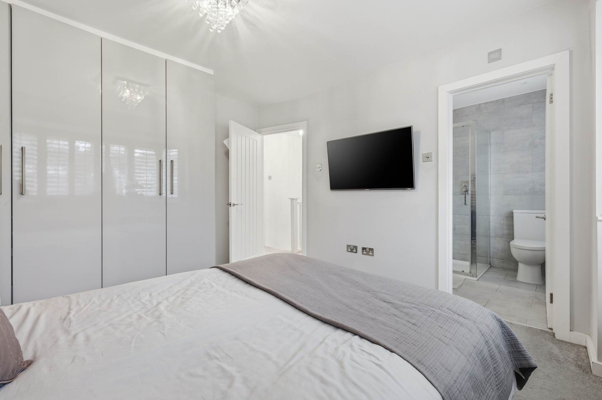 Lullington Garth, Borehamwood, Image 8