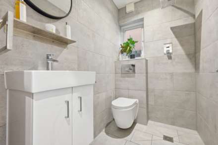 Lullington Garth, Borehamwood, Image 17