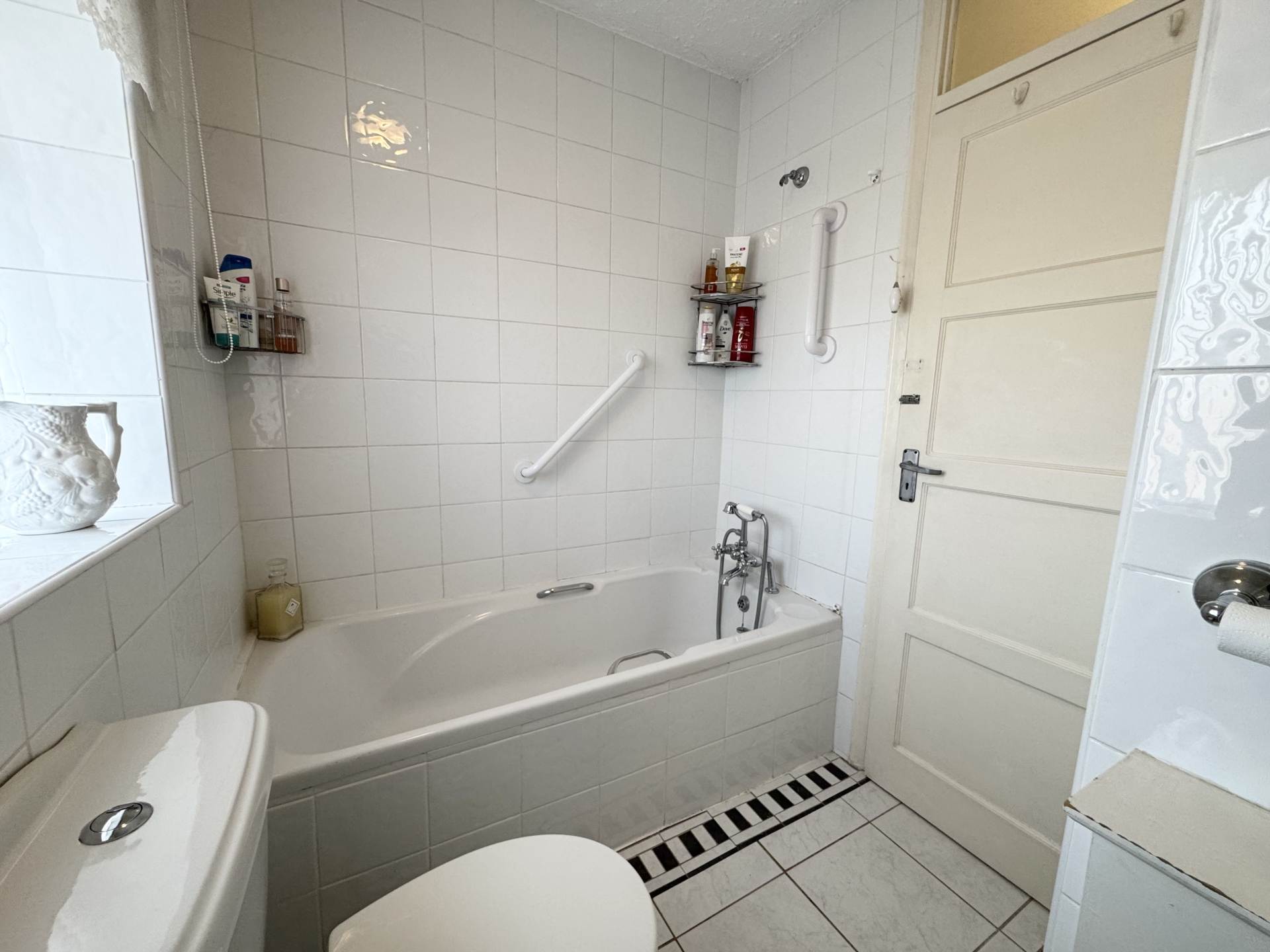 Linton Avenue, Borehamwood, Image 11