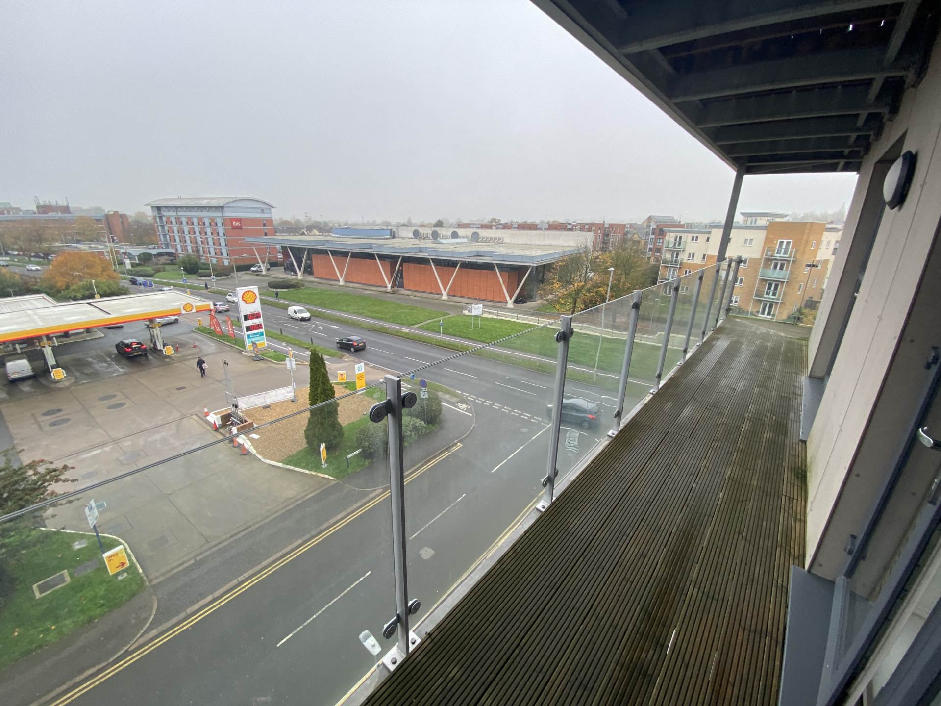 Gemini Park, Borehamwood, Image 9