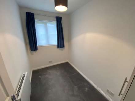 Corfe Close, Borehamwood, Image 8