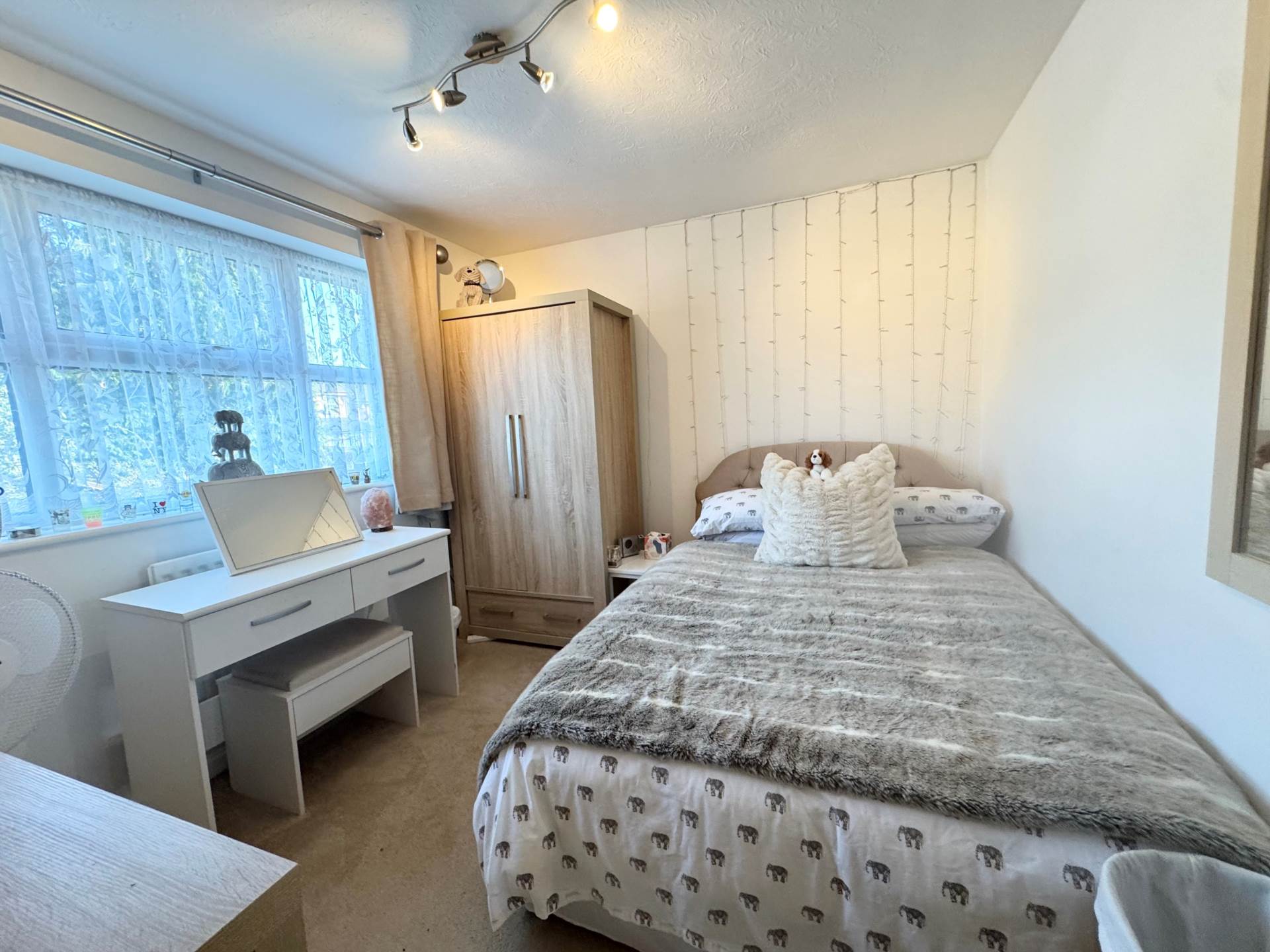 The Campions, Borehamwood, Image 8