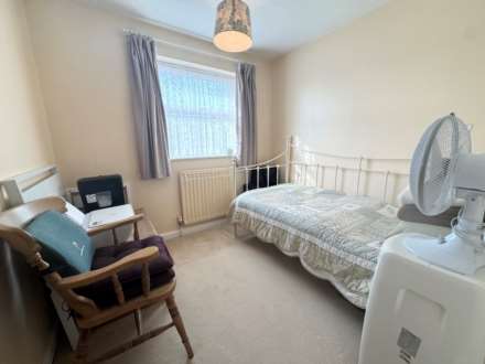 The Campions, Borehamwood, Image 10