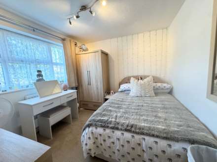 The Campions, Borehamwood, Image 8