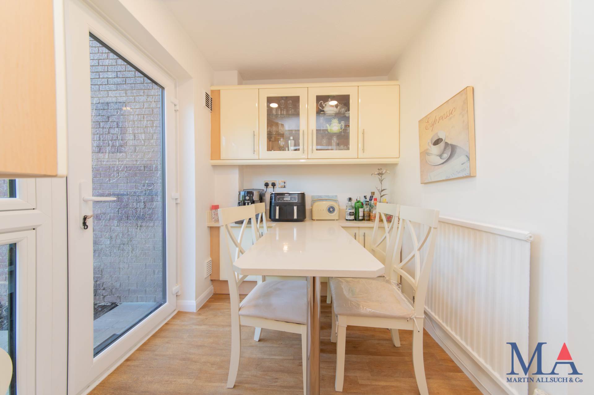 Nash Close, Elstree, Image 11