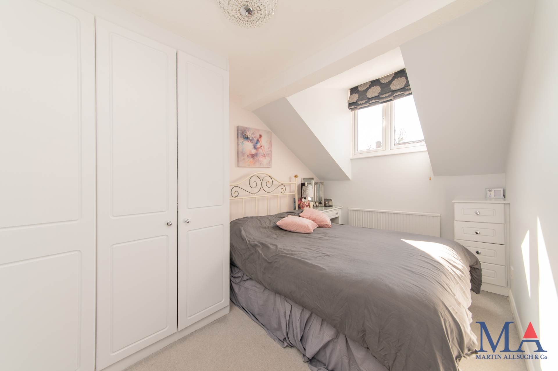 Nash Close, Elstree, Image 24