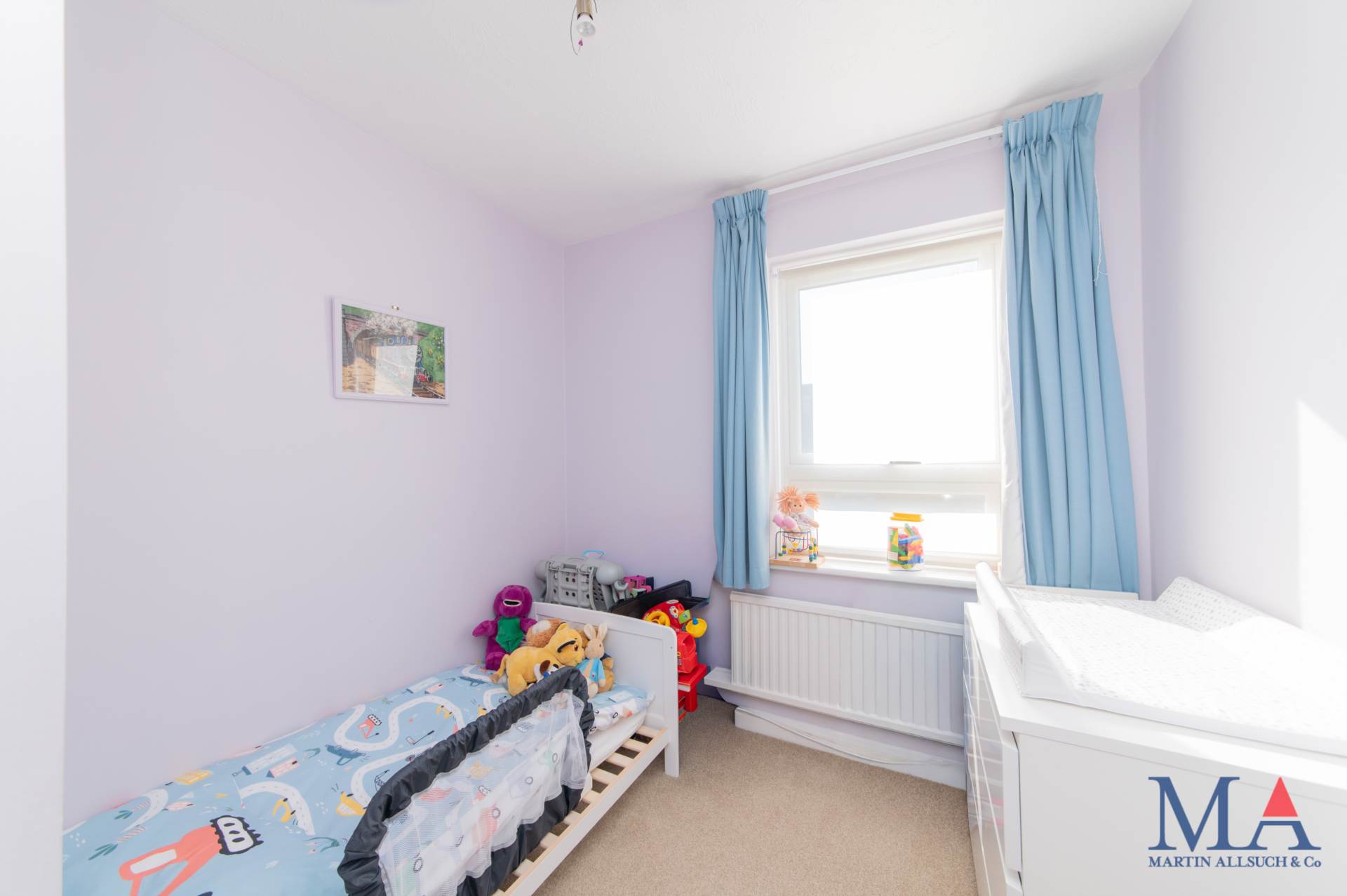 Nash Close, Elstree, Image 25