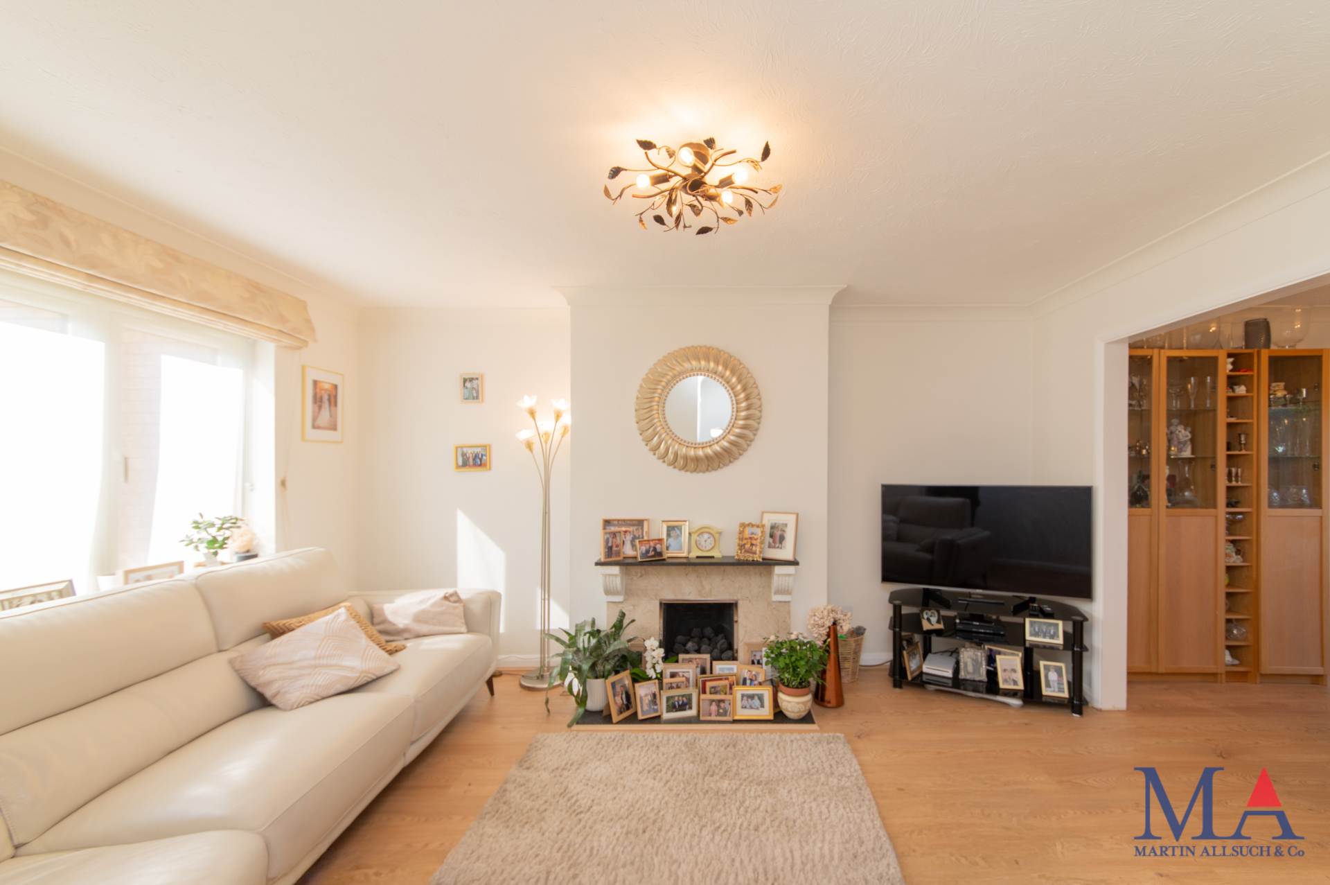 Nash Close, Elstree, Image 3