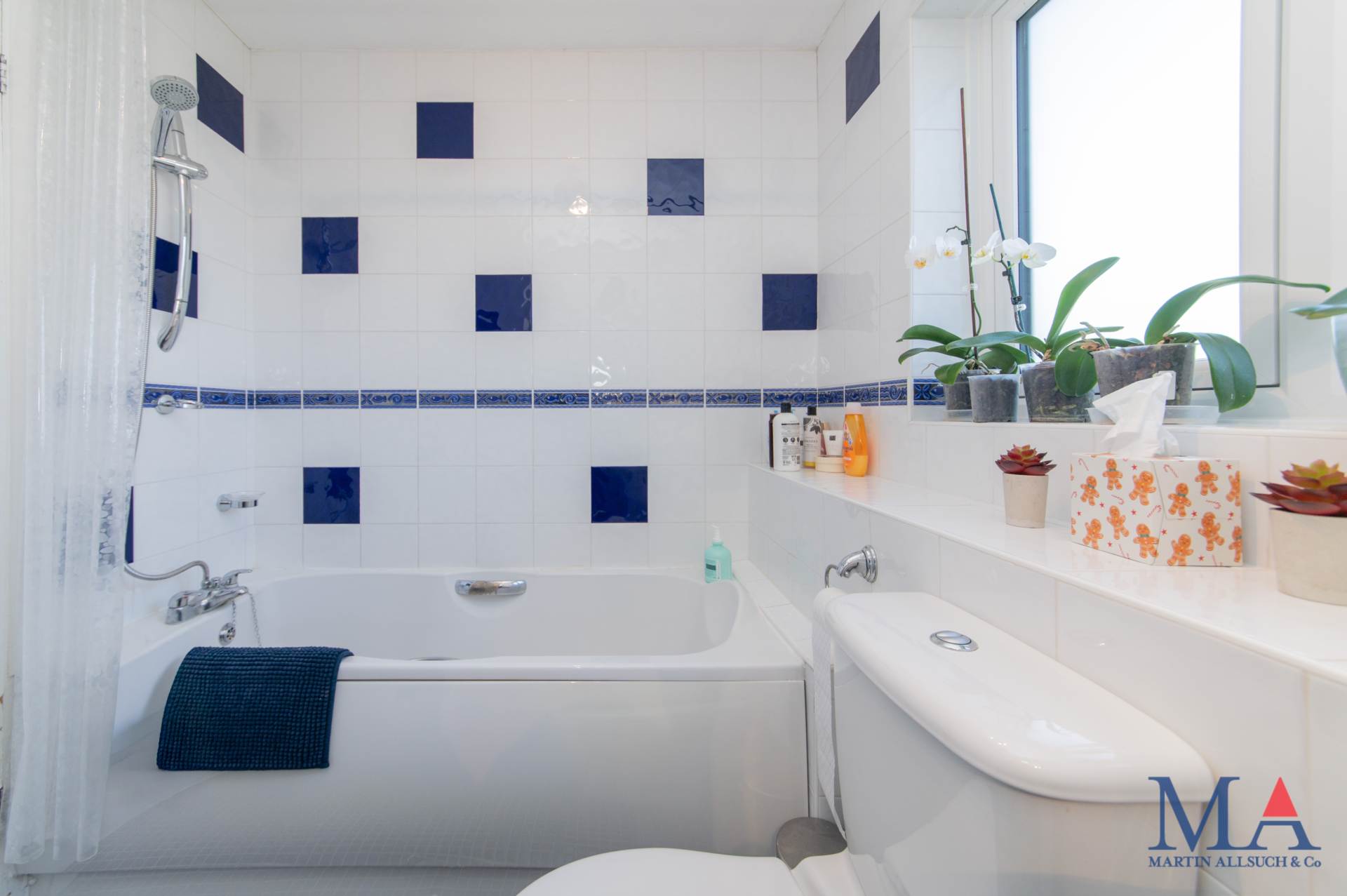 Nash Close, Elstree, Image 33