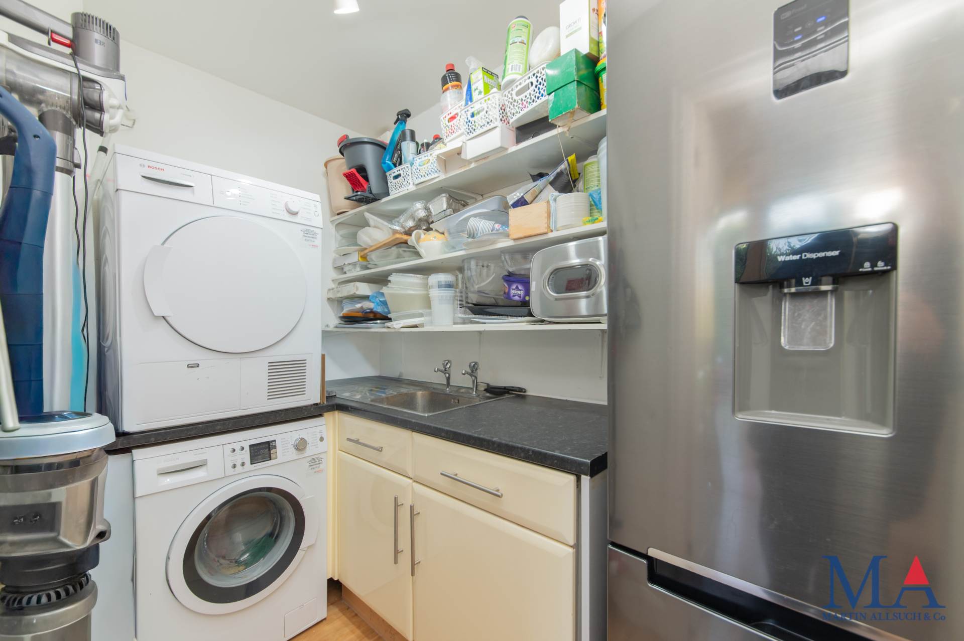 Nash Close, Elstree, Image 8