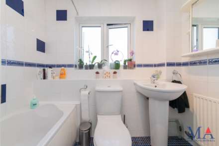 Nash Close, Elstree, Image 32