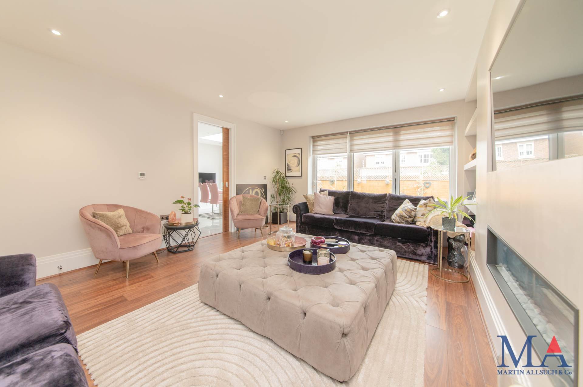 Red Road, Borehamwood, Image 5