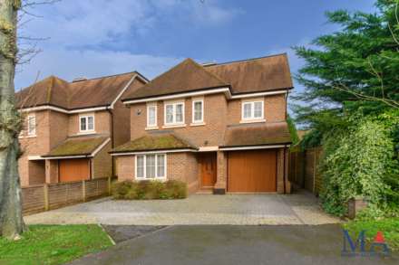 Red Road, Borehamwood, Image 38