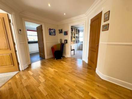 Brockley Hill, Stanmore, Image 10