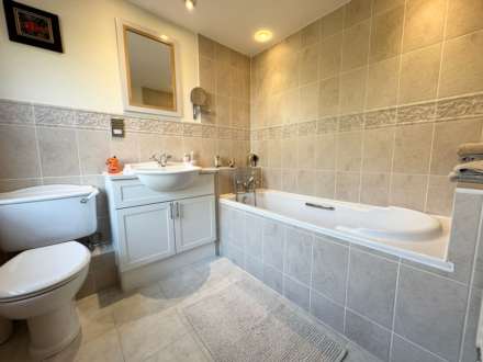 Brockley Hill, Stanmore, Image 19