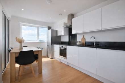 Elstree House, Borehamwood, Image 4