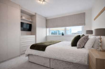 Elstree House, Borehamwood, Image 5