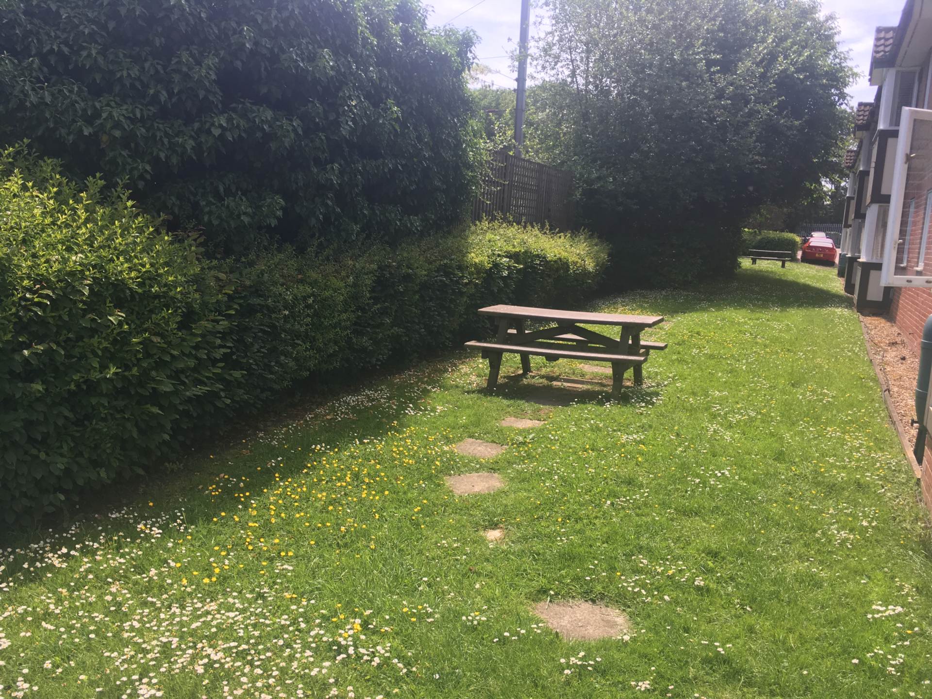 Everett Court, Radlett, Image 7