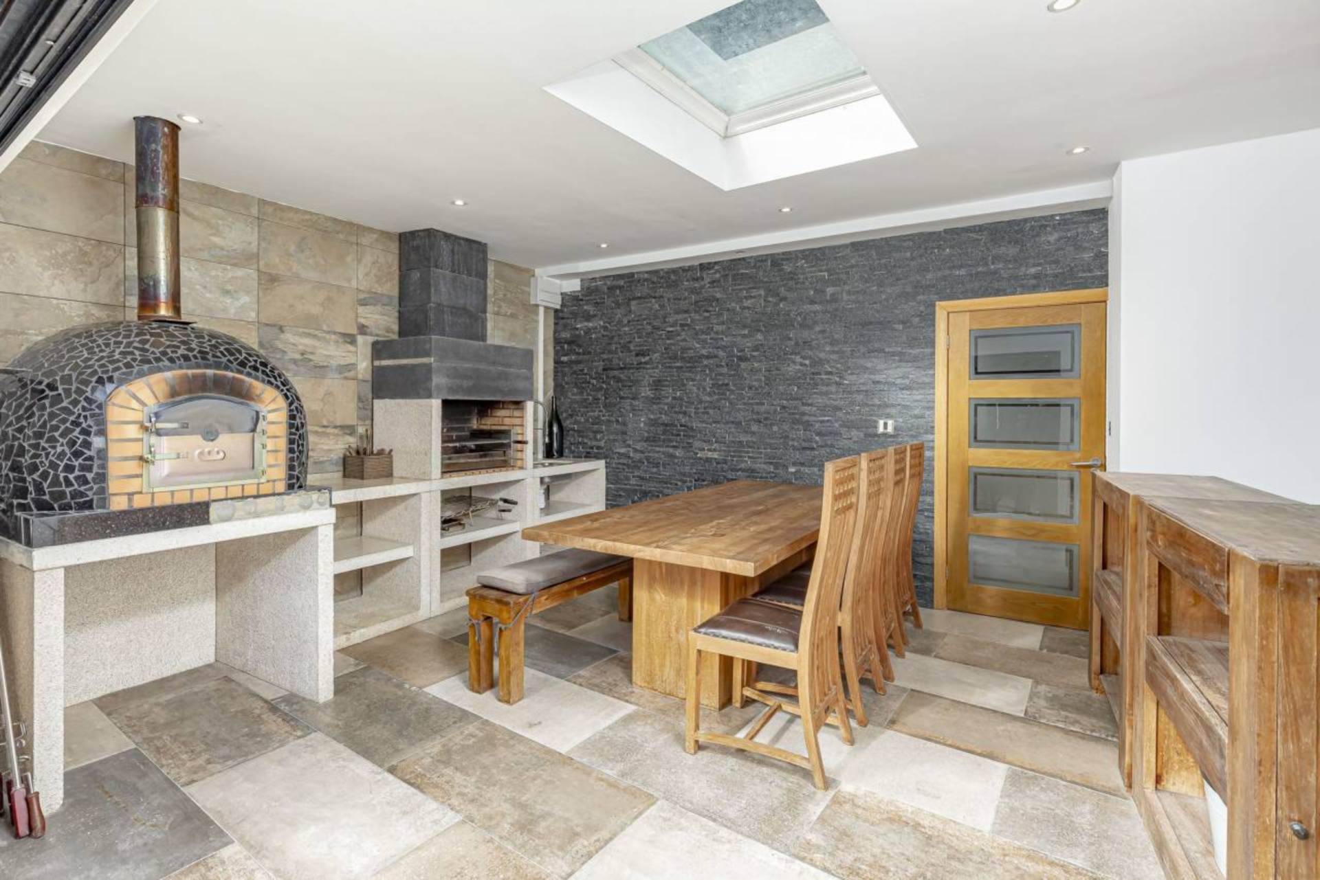 Dollis Hill Lane, London, Image 11