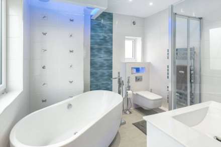 Dollis Hill Lane, London, Image 15