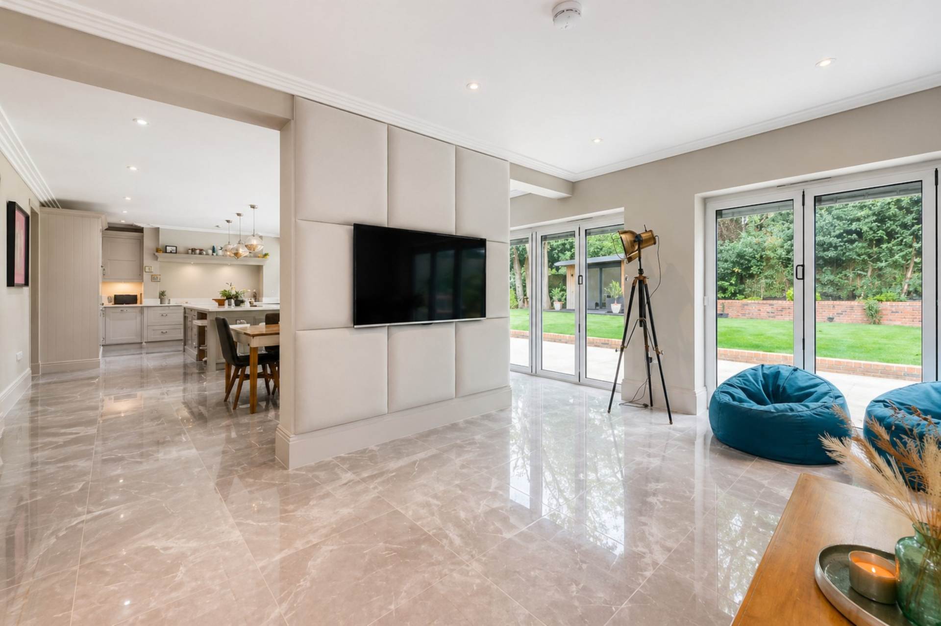 Aldenham Avenue, Radlett, Image 17