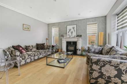 Aldenham Avenue, Radlett, Image 12