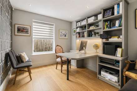 Aldenham Avenue, Radlett, Image 16