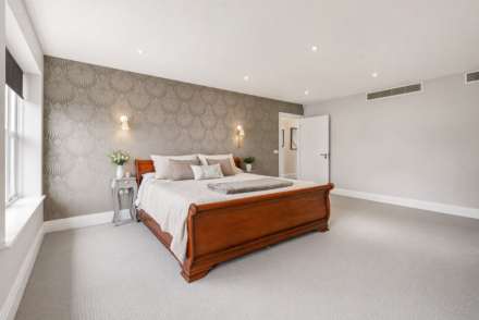 Aldenham Avenue, Radlett, Image 4