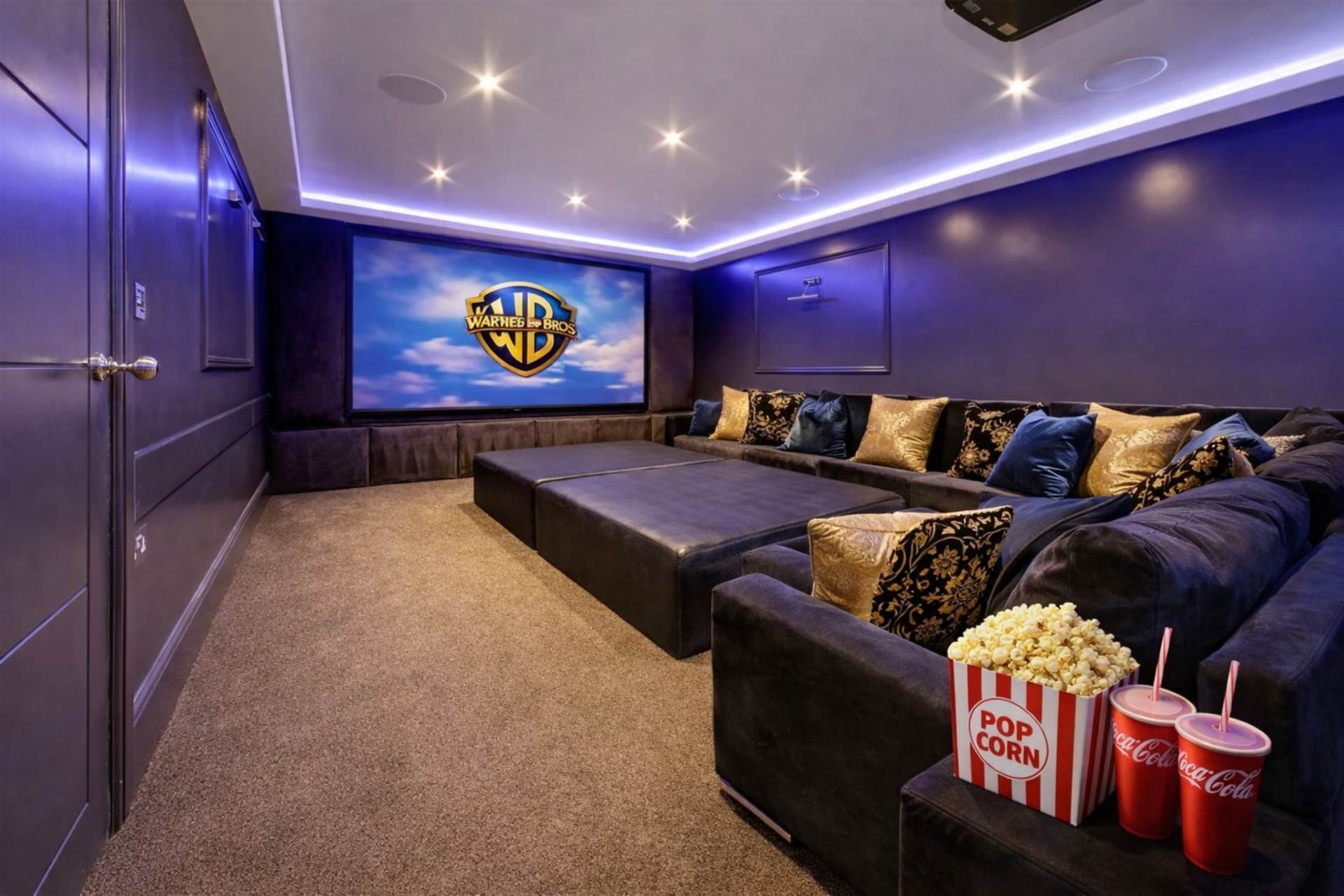 The Stables, Elstree, Image 1