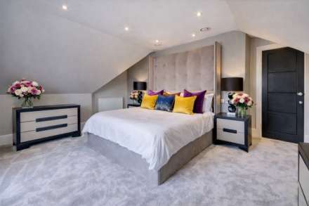 The Stables, Elstree, Image 11