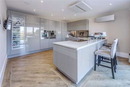 The Stables, Elstree, Image 7