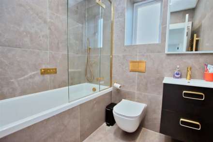 Bullhead Road, Borehamwood, Image 13