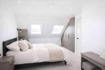 Bullhead Road, Borehamwood, Image 9