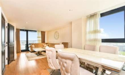 Kingsway, London, Image 3